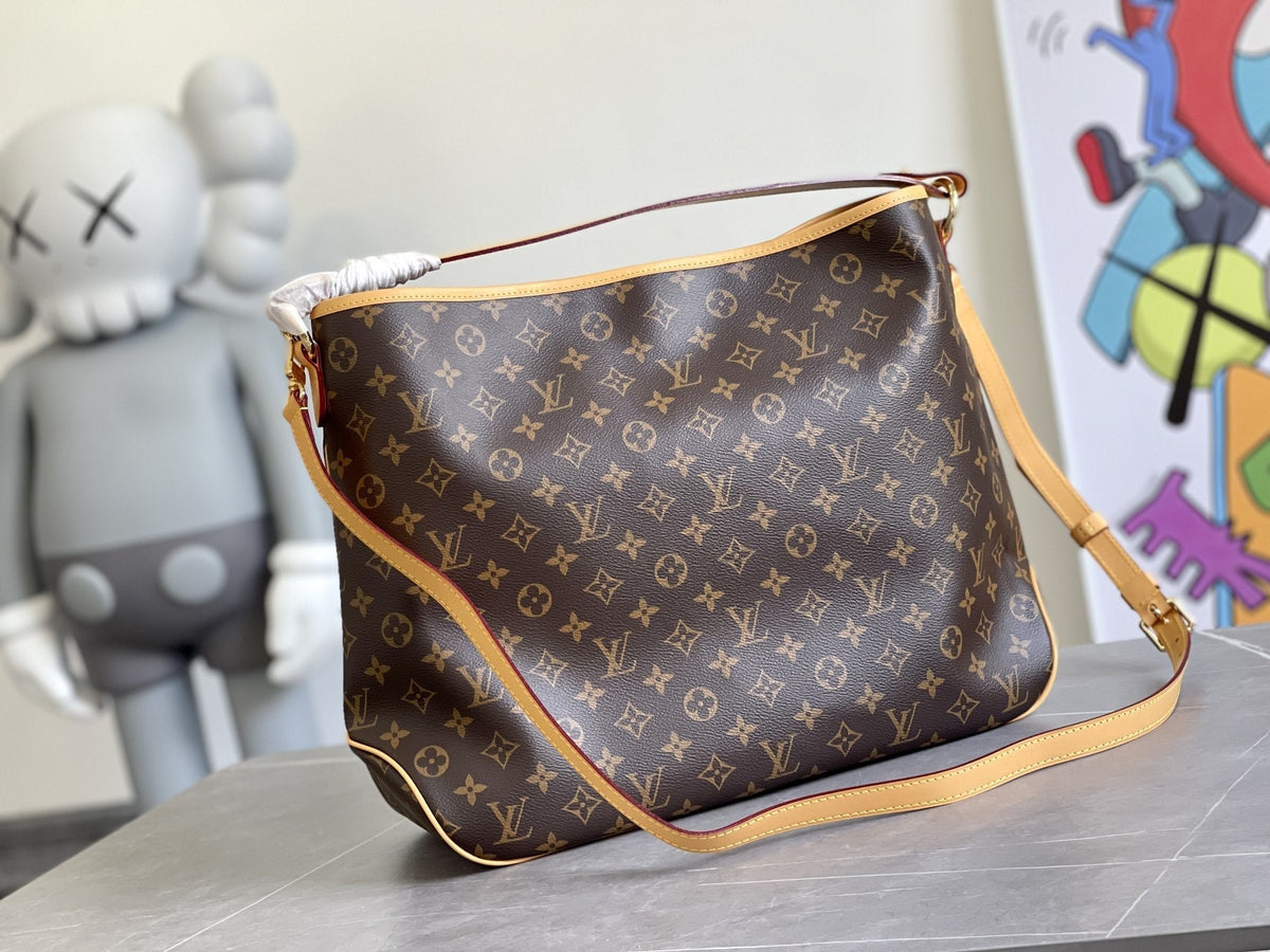 Louis Vuitton Delight Full MM 52cm Monogram Bag