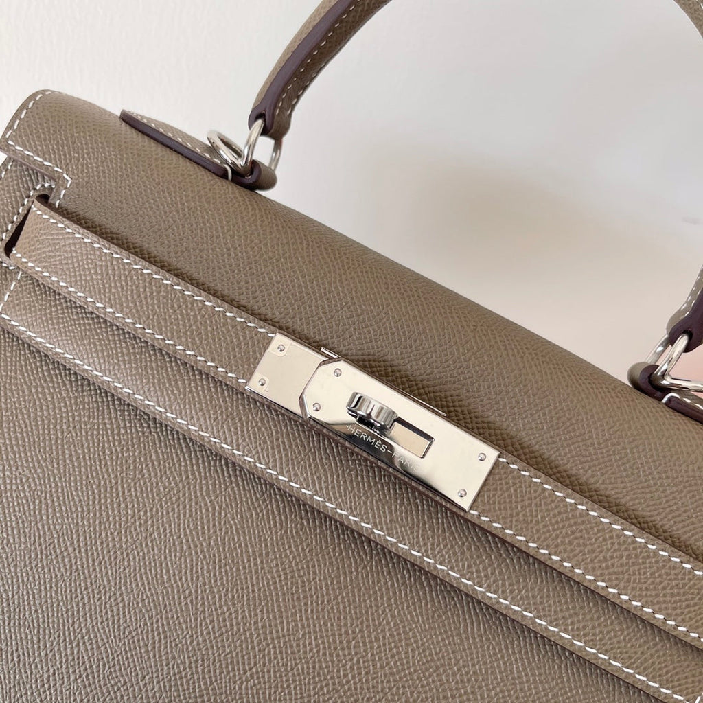 Hermes Kelly 28cm Etain Epsom Leather Silver Hardware Bag