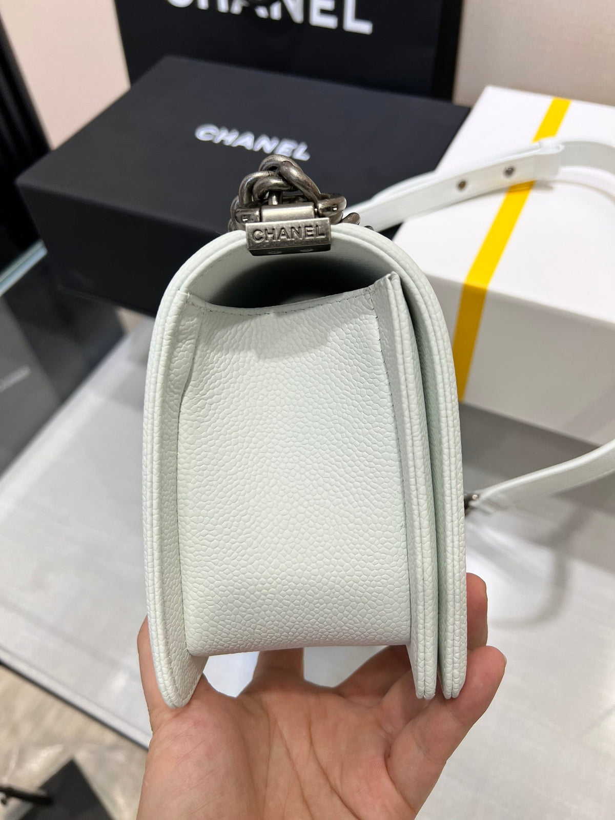 Chanel Boy Bag Medium 25 White Caviar Ruthenium Hardware