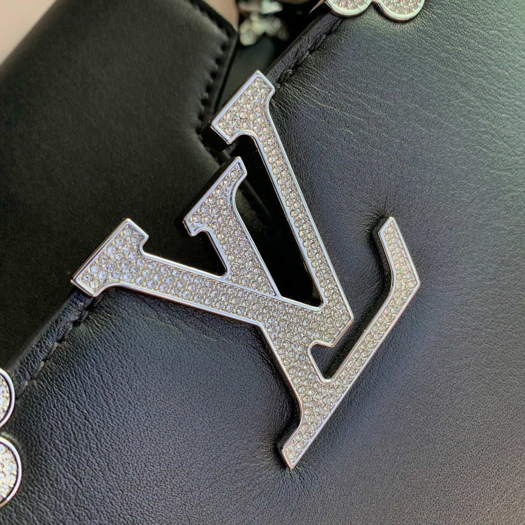 Louis Vuitton Capucines MM 31 Black Taurillon Silver Hardware Bag