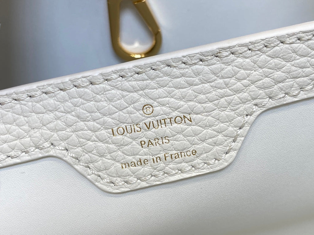 Louis Vuitton Capucines MM 31 White Taurillon Gold Hardware Bag
