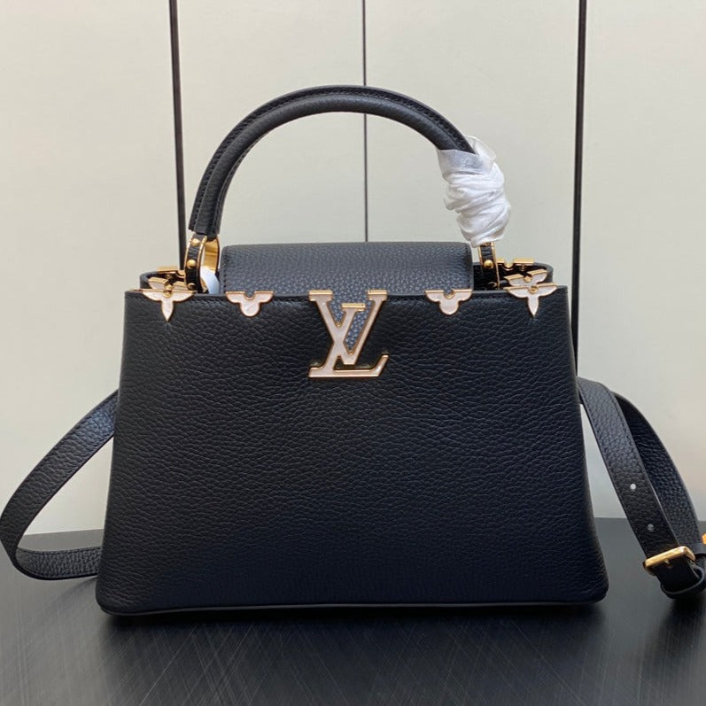 Louis Vuitton Capucines MM 31 Black Taurillon Gold Hardware Bag
