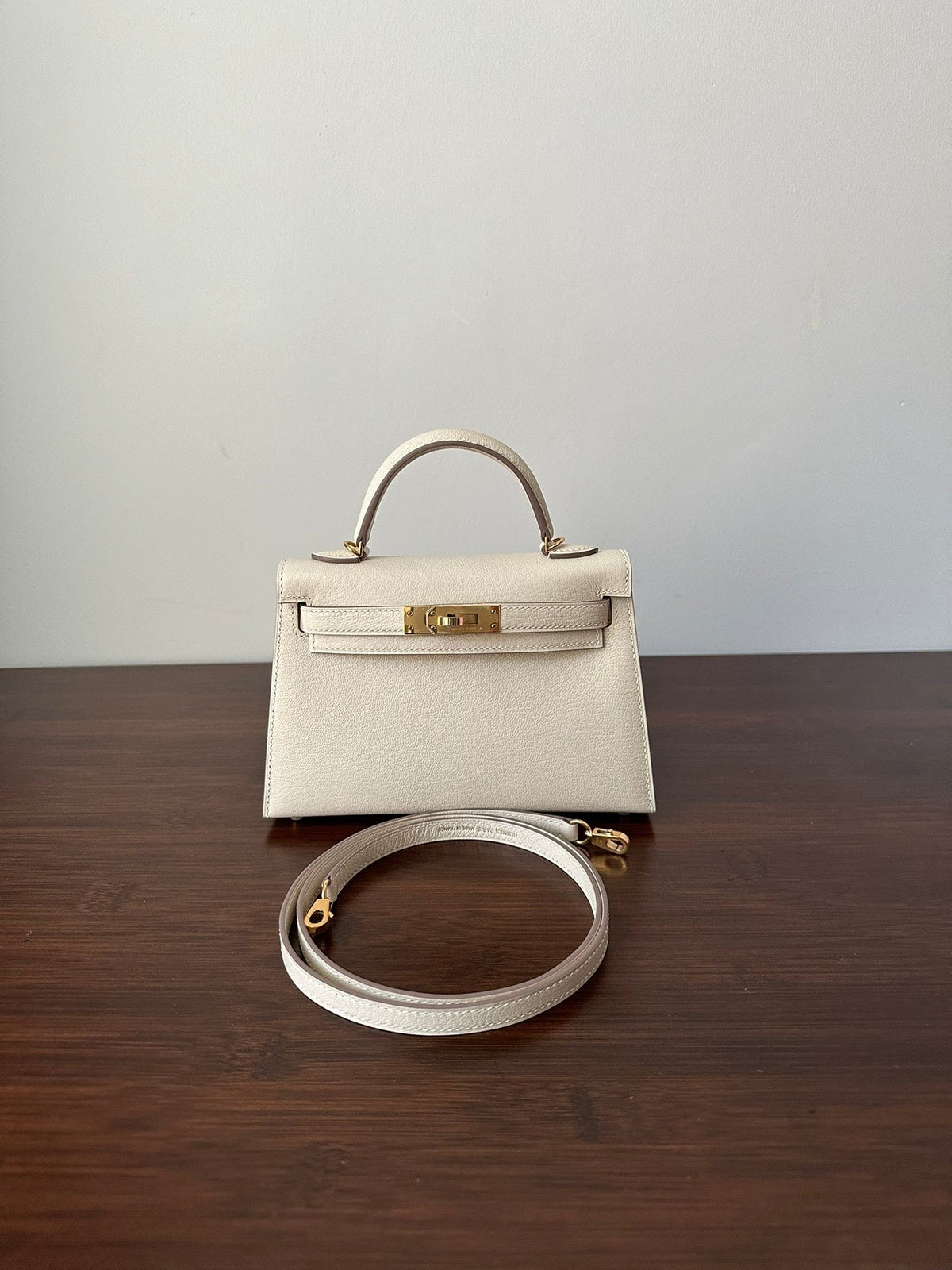 Hermes Kelly Mini 20 White Chevre Gold Hardware Bag