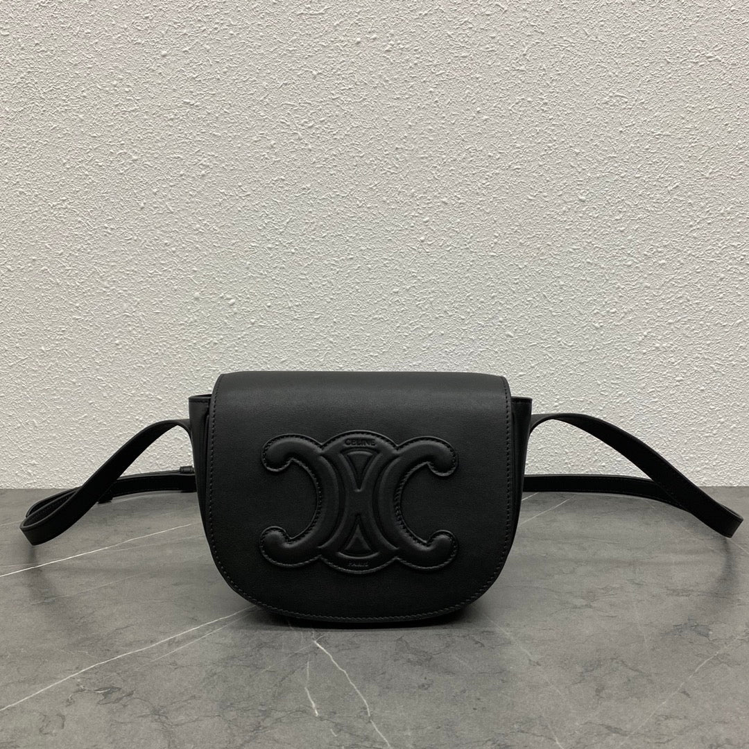 Celine Folco Cuir Triomphe 18 in Black Calfskin Bag