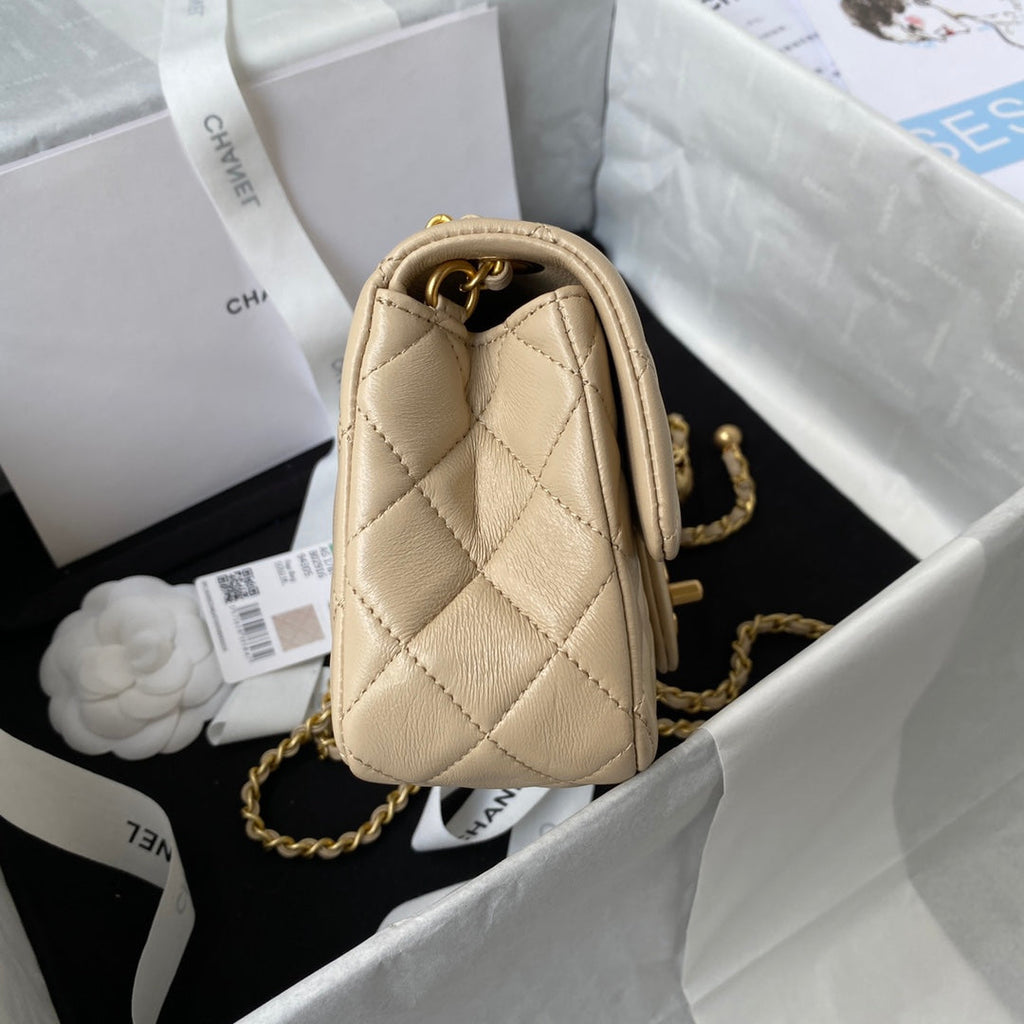 Chanel 25S Flap Bag 20 in Beige Lambskin with Gold Hardware