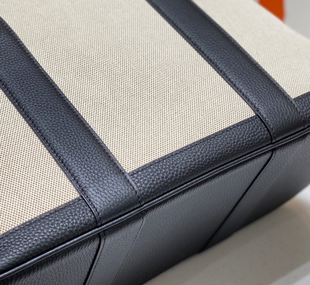 Hermes Garden Party 36cm in White Toilets Cotton Canvas and Black Calfskin Bag