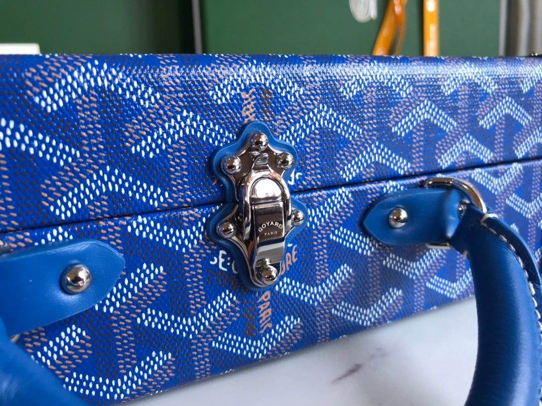 Goyard Grand Hôtel Trunk Bag 24 in Blue Goyardine Canvas and Calfskin