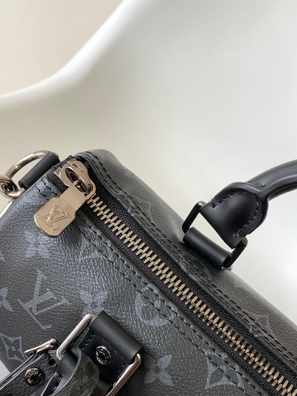 Louis Vuitton Keepall Bandoulière 25 in Black Monogram Heritage Canvas Bag