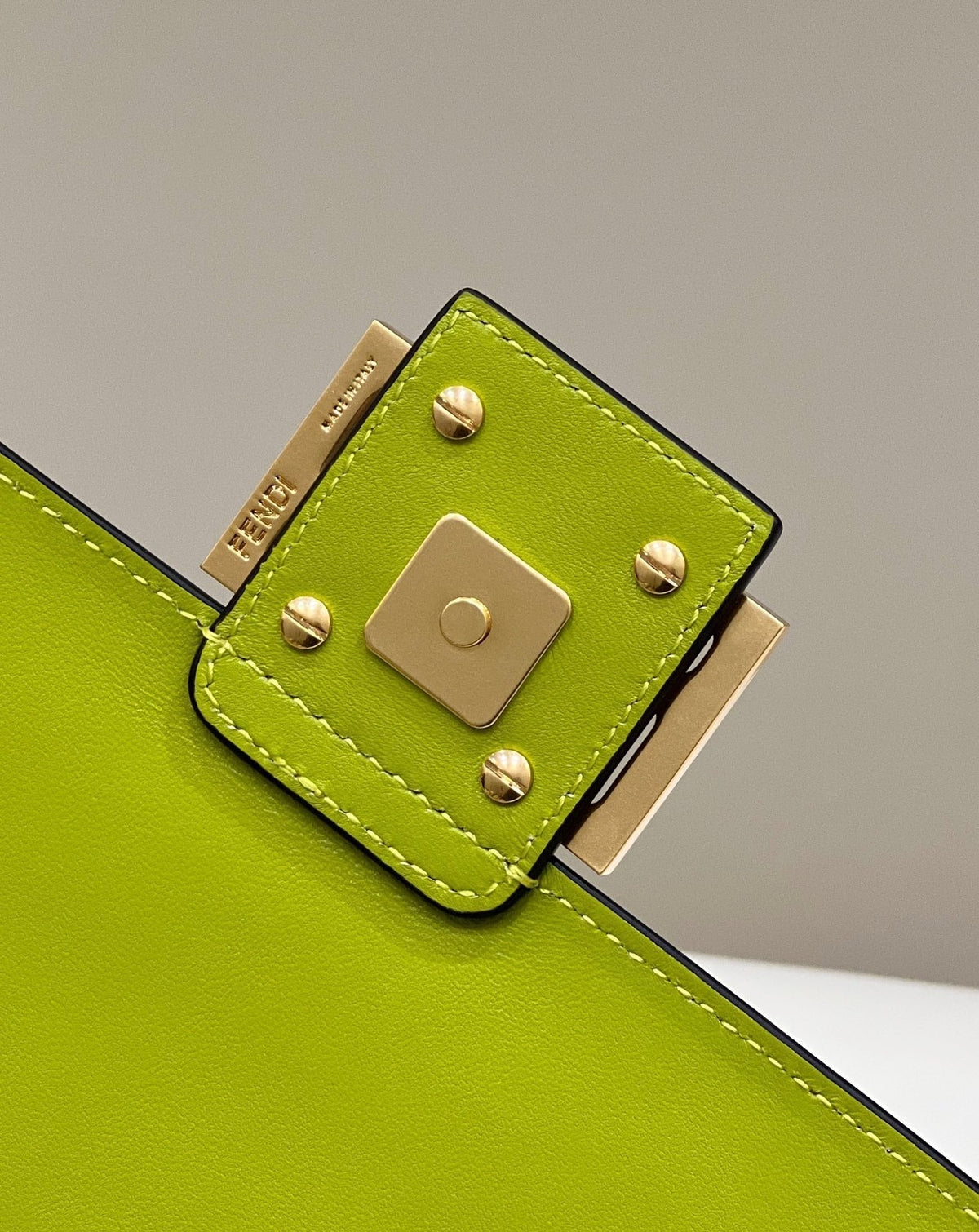 Baguette with Ff Motif 27 in Limerick Soft Lambskin Gold Hardware