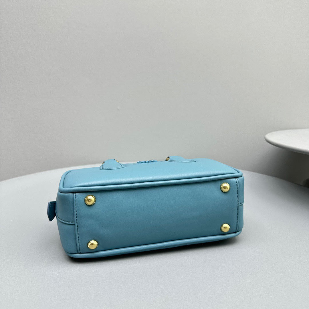 Arcadie Small 22 Bag in Blue Mint Calfskin