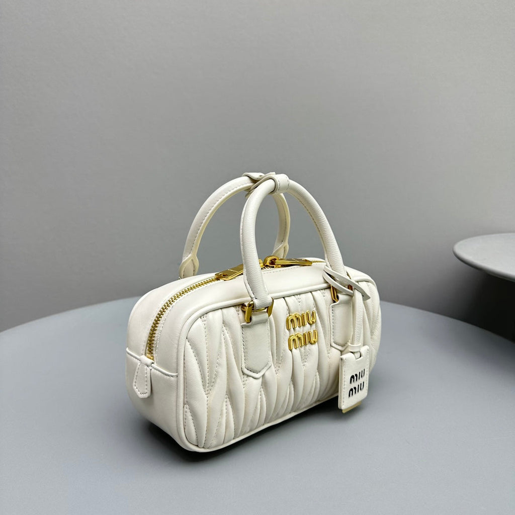 Arcadie 23 Bag in White Lambskin