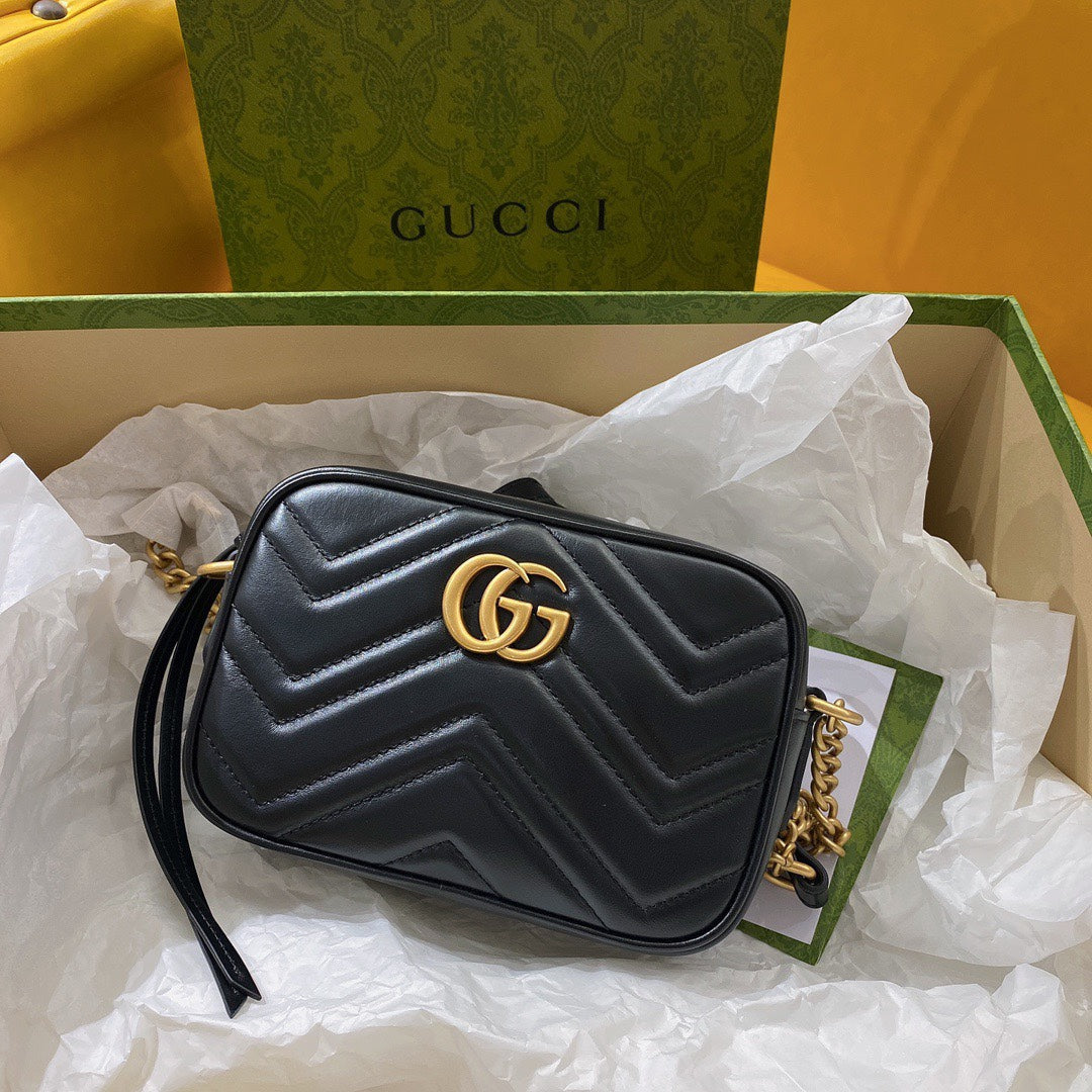 Gucci Mini 18 Marmont Matelassé Black Calfskin with Golden Logo Bag