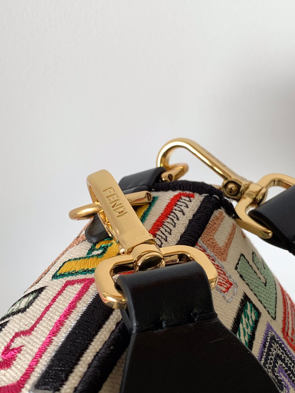 Fend Baguette Black and Multicolour Canvas Bag 27 with Ff Embroidery Ghw