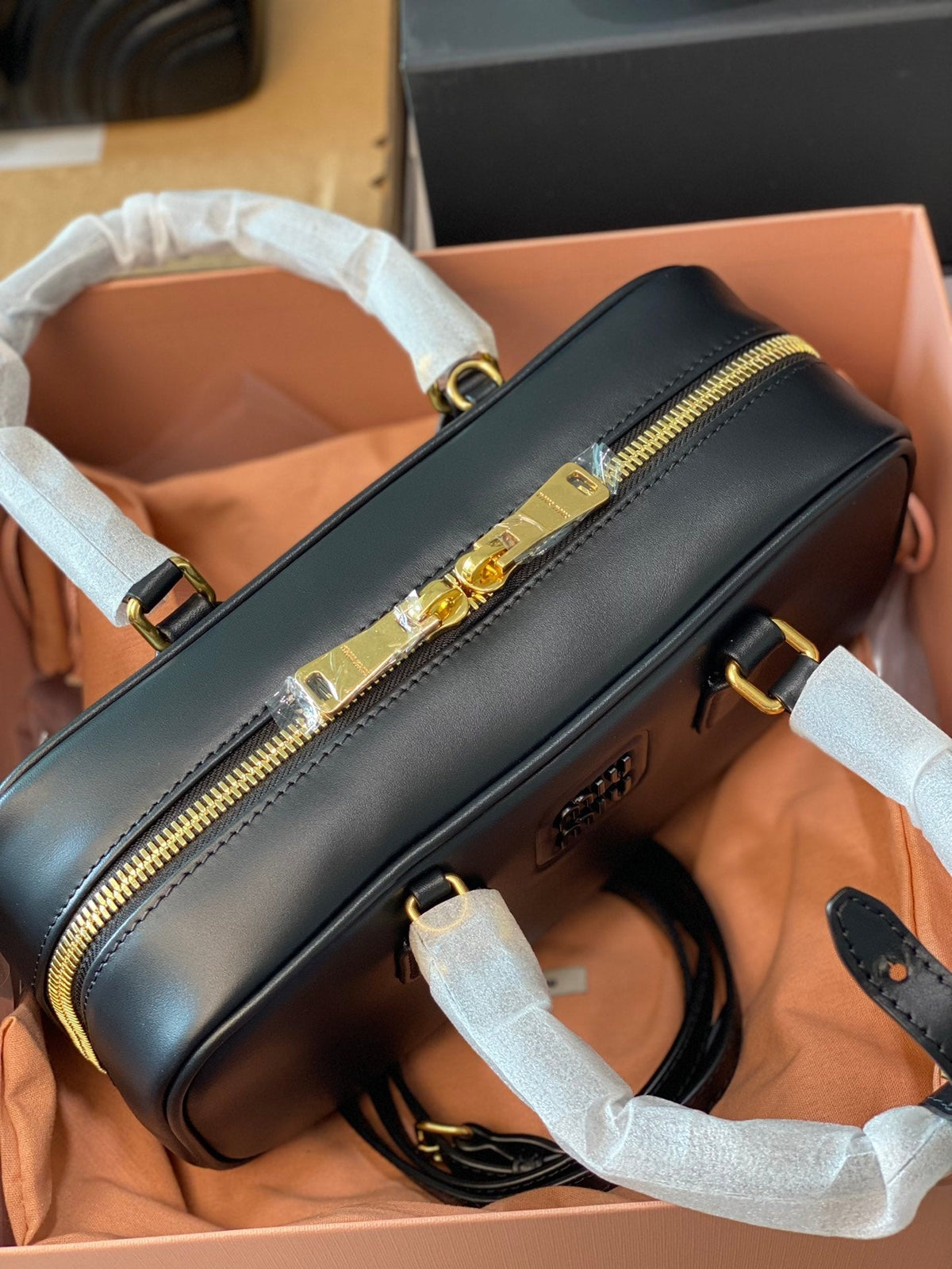 Arcadie 27 Bag in Black Leather