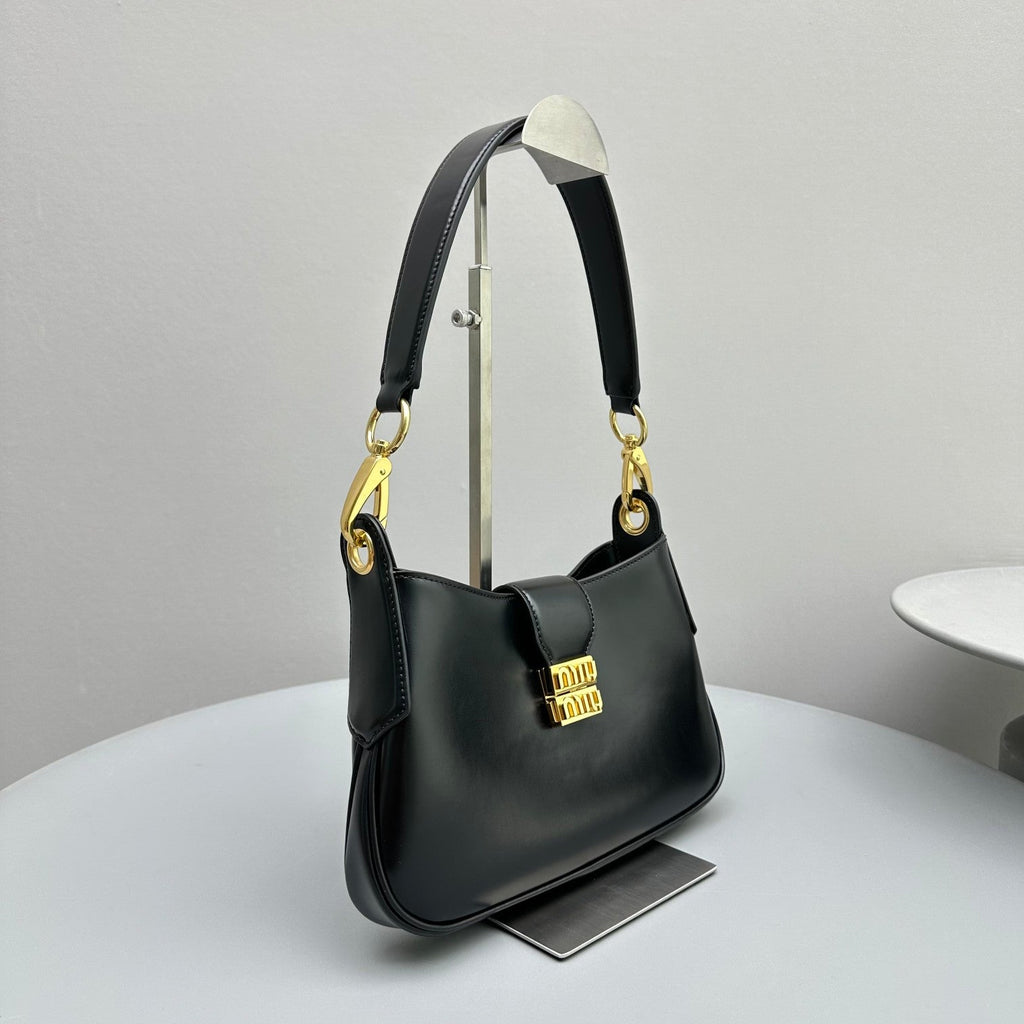 Hobo 28 City Shouder Bag in Black Calfskin