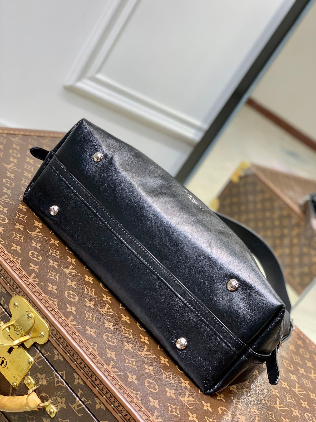 Louis Vuitton Carryall Dark 39 in Black Lambskin Brown Monogram Tag Bag