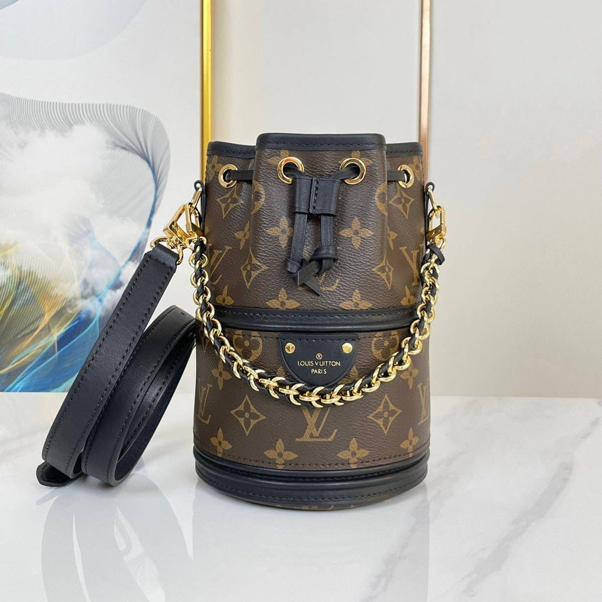 Louis Vuitton Canoé 20 in Brown Monogram Canvas Gold Hardware Bag