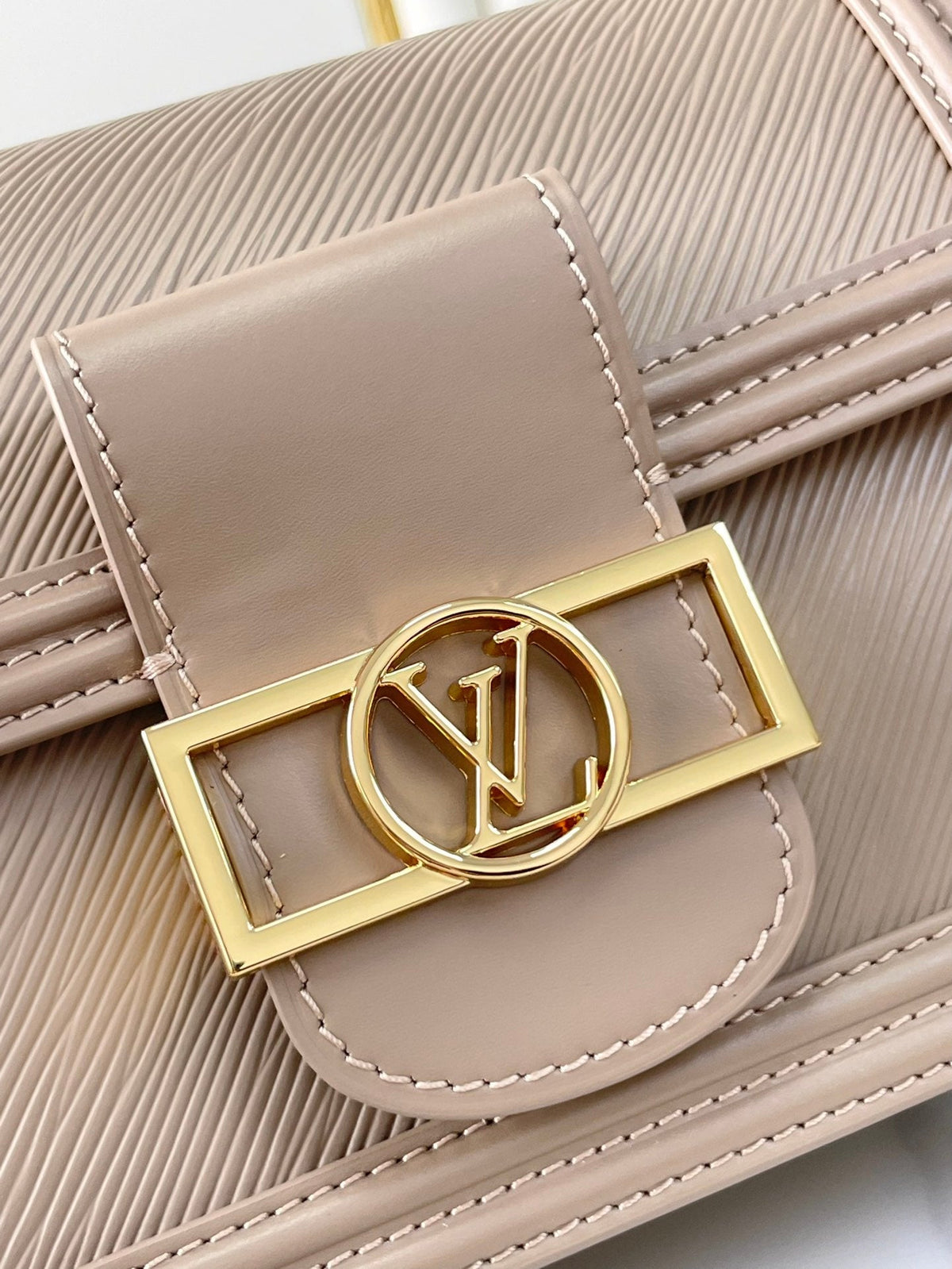 Louis Vuitton Dauphine Mini 20 in Medium Brown Epi Grained Calfskin Gold Hardware Bag