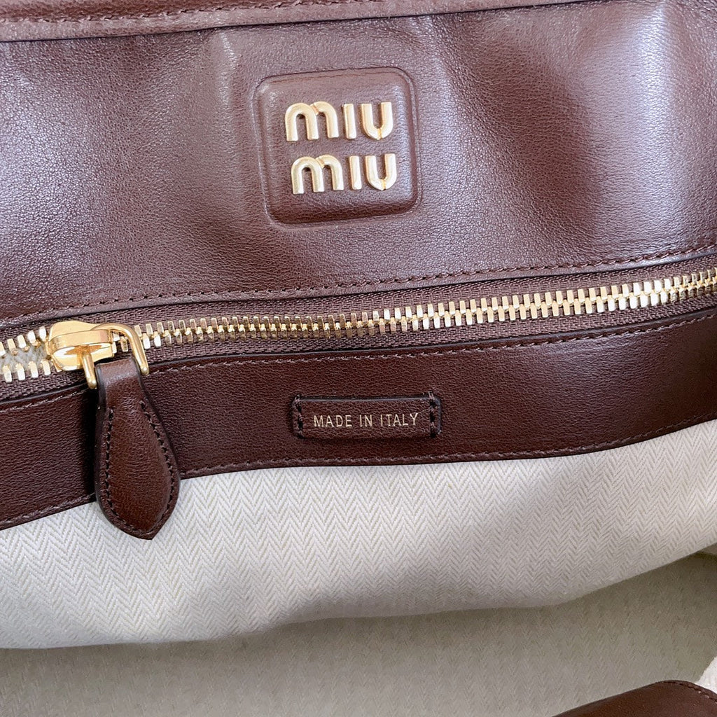 Aventure Nappa Bag 40 in Chestnut Lambskin Gold Hardware