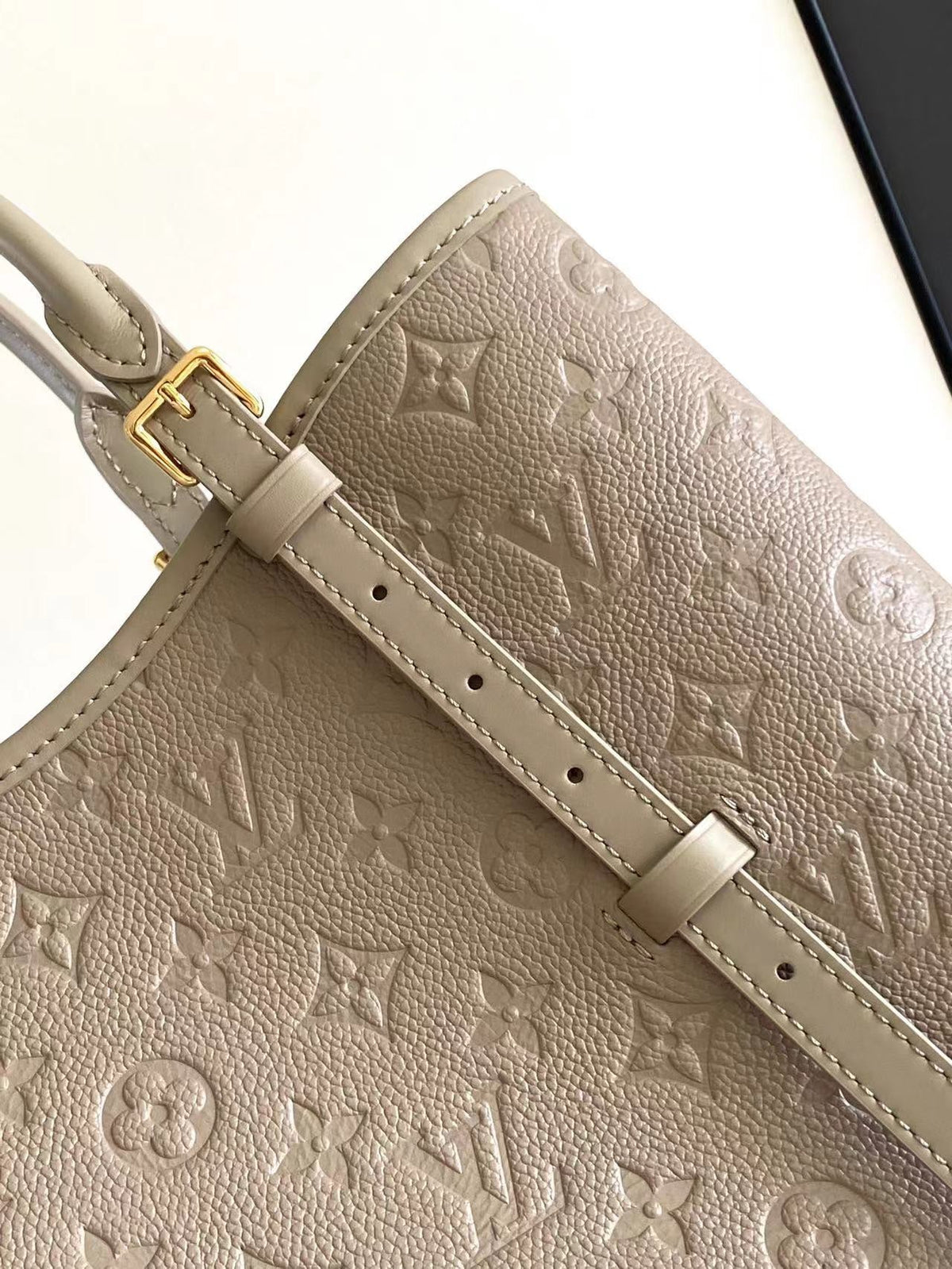 Louis Vuitton Babylone Tote MM 39 in Tourterelle Monogram Empreinte Leather