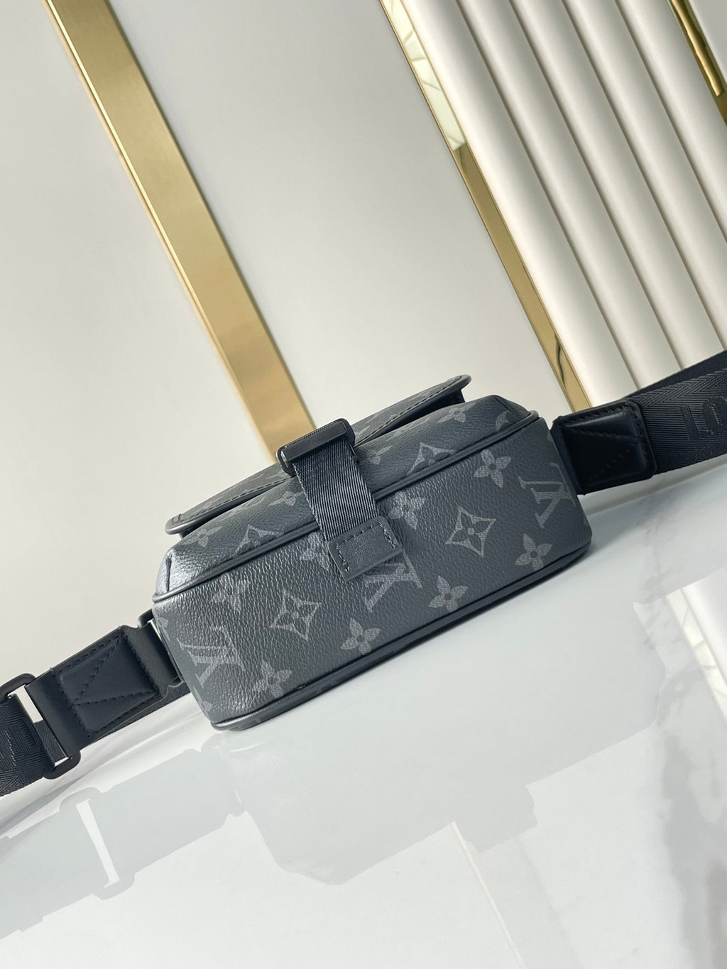 Louis Vuitton Getaway Messenger 18 in Gun Metal Monogram Eclipse Canvas Bag
