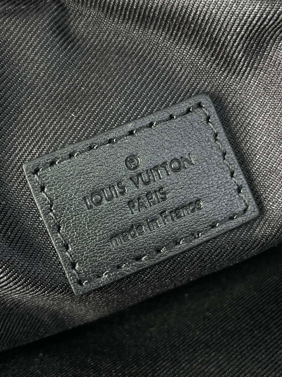 Louis Vuitton Getaway Messenger 18 in Gun Metal Monogram Eclipse Canvas Bag