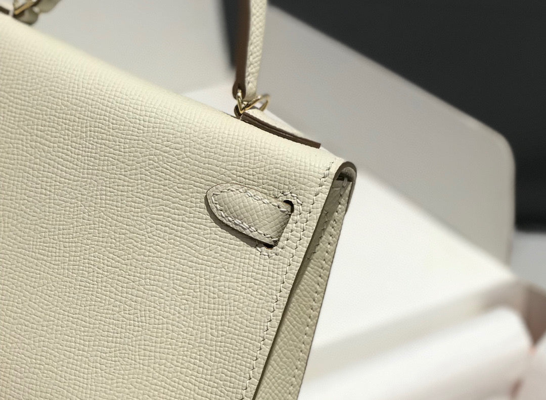 Hermes Kelly Mini 20 White Epsom Gold Hardware Bag