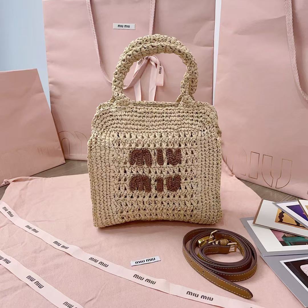 Crochet Tote Bag 23 in Natural Woven Raffia