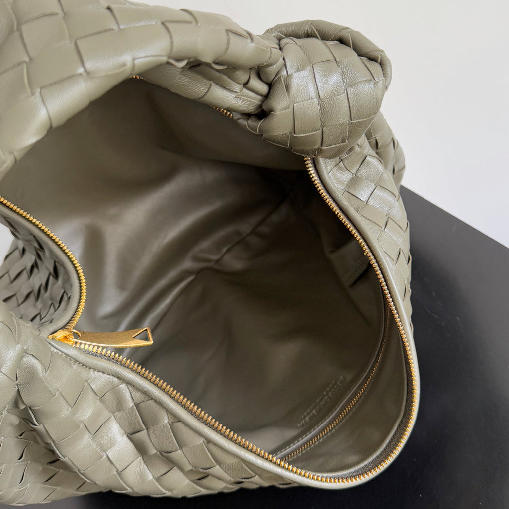 Bottega Veneta 25S Small Jodie 48 in Army Green Calfskin Gold Hardware Bag