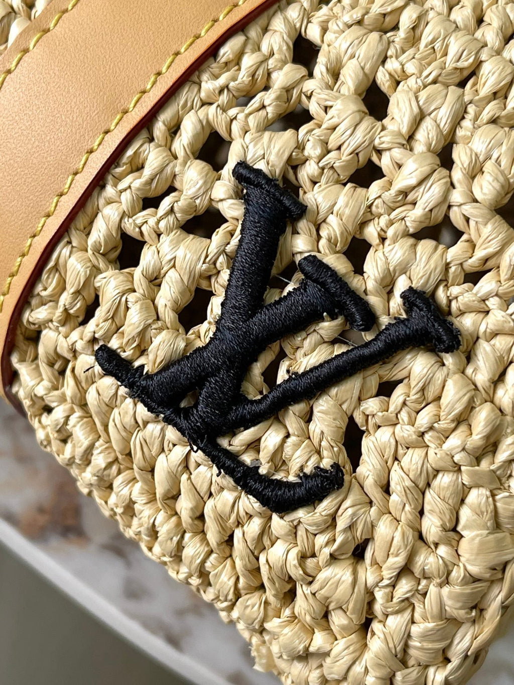 Louis Vuitton Keepall Bandoulière 25 in Beige Crocheted Raffia and Calfskin Trim Bag