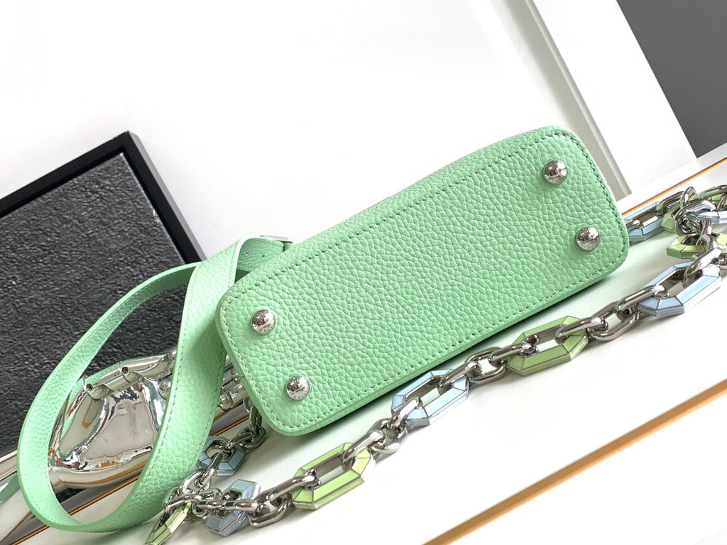 Louis Vuitton Capucines Mini 21 in Light Green Taurillon Silver Hardware Bag