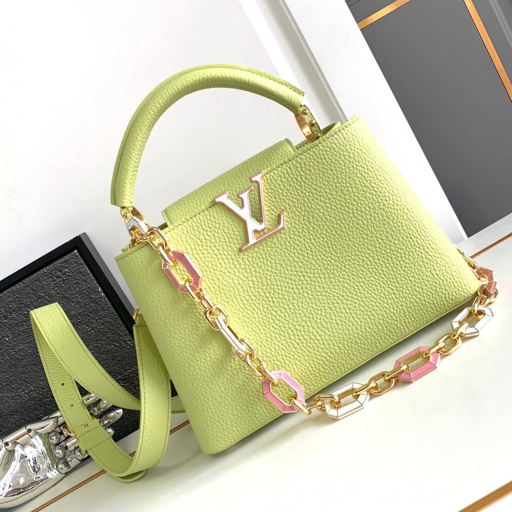 Louis Vuitton Capucines BB 27 in Pear Green Taurillon Gold Hardware Bag