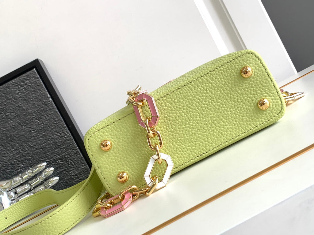 Louis Vuitton Capucines Mini 21 in Pear Green Taurillon Gold Hardware Bag