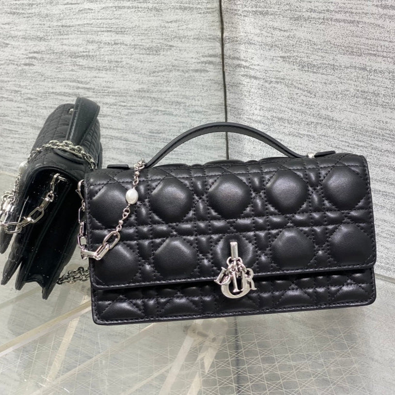 Dior 25S Talk Phone Pouch 21 in Black Cannage Lambskin Silver Hardware