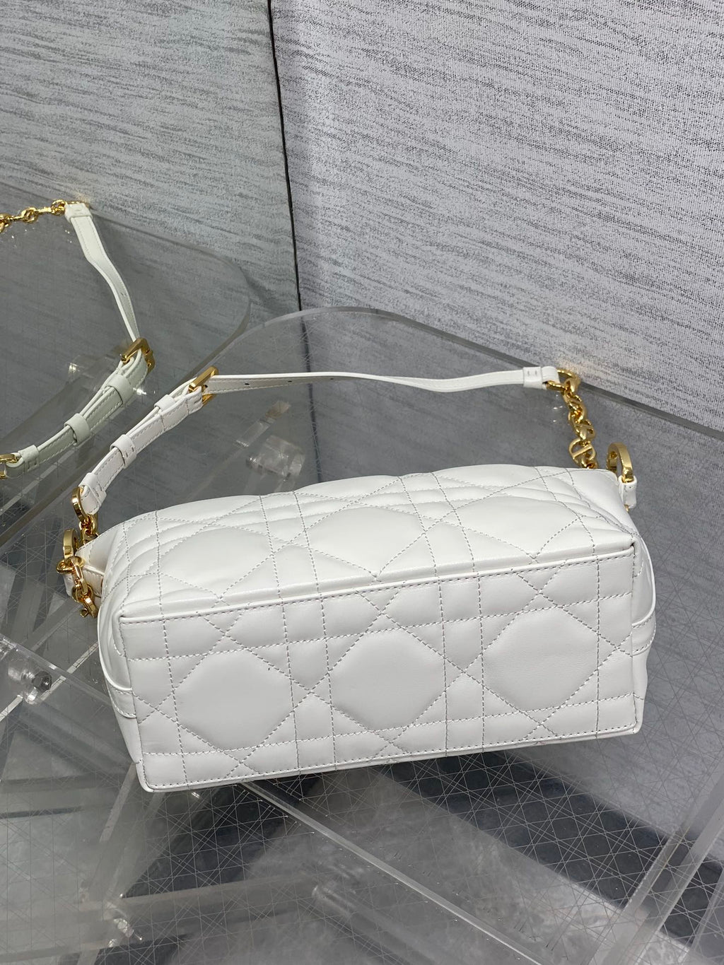 Dior 25S Star Hobo Bag 28 in Latte Macrocannage Calfskin with Chain