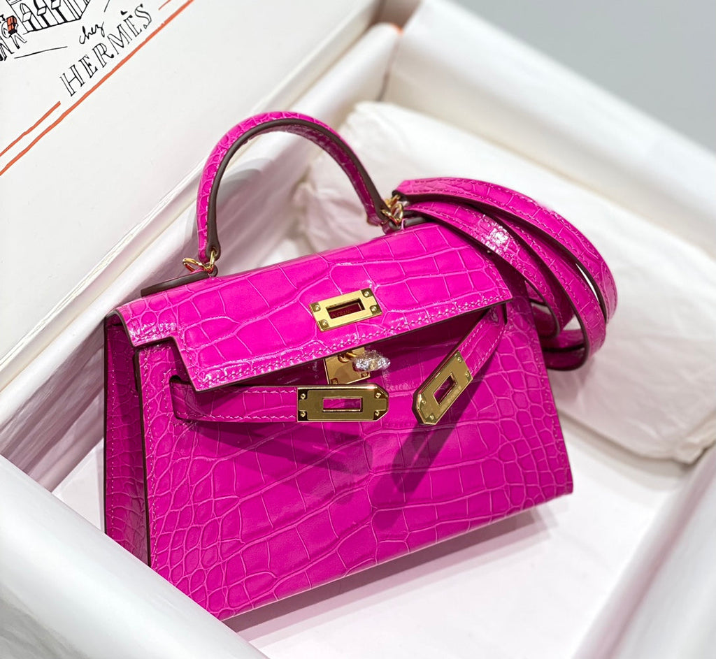 Hermes 25S Mini Kelly 19 in Deep Magenta Calfskin Gold Hardware Bag