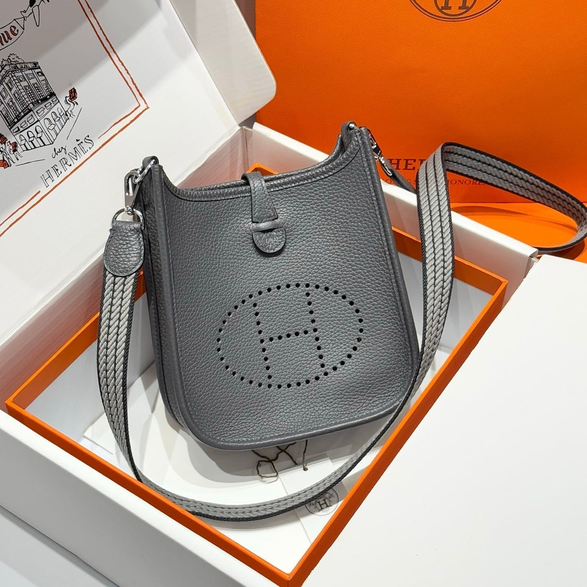 Hermes 25S Mini Evelyne 18 in Charcoal Gray Patterned Strap Calfskin Silver Hardware Bag