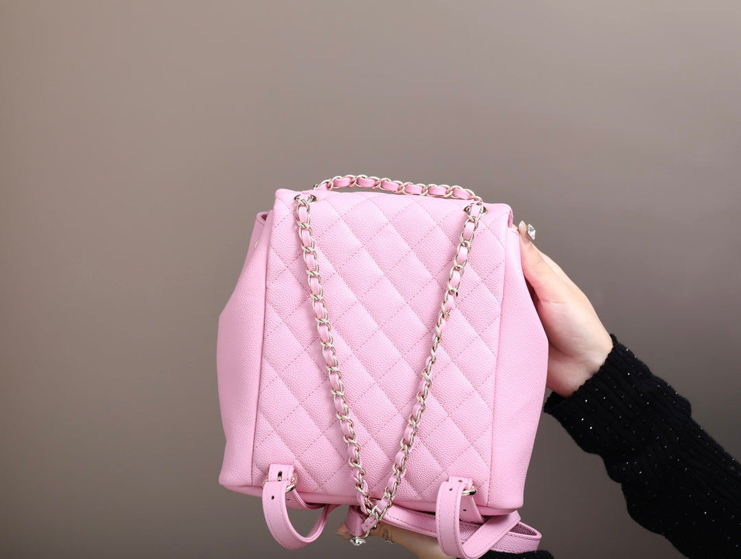 Chanel 25S Backpack 21 cm in Light Pink Lambskin
