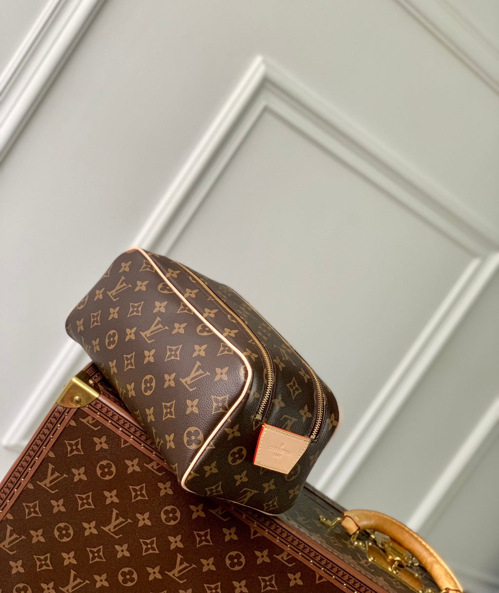 Louis Vuitton Dopp Kit 28 in Brown Monogram Canvas Bag