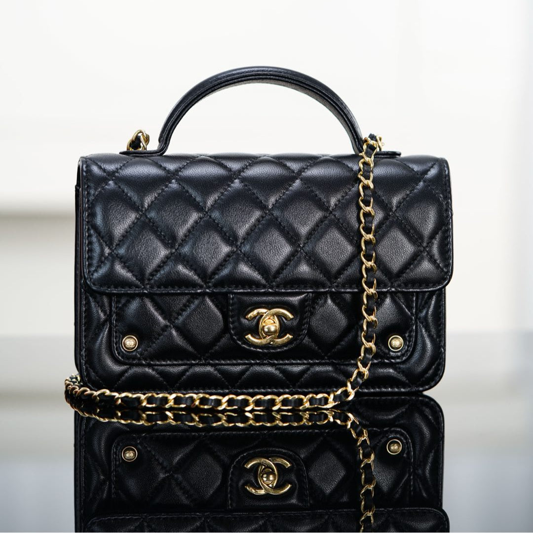 Chanel 25S Top Handle Flap 19 cm in Black Lambskin with Gold Hardware Bag
