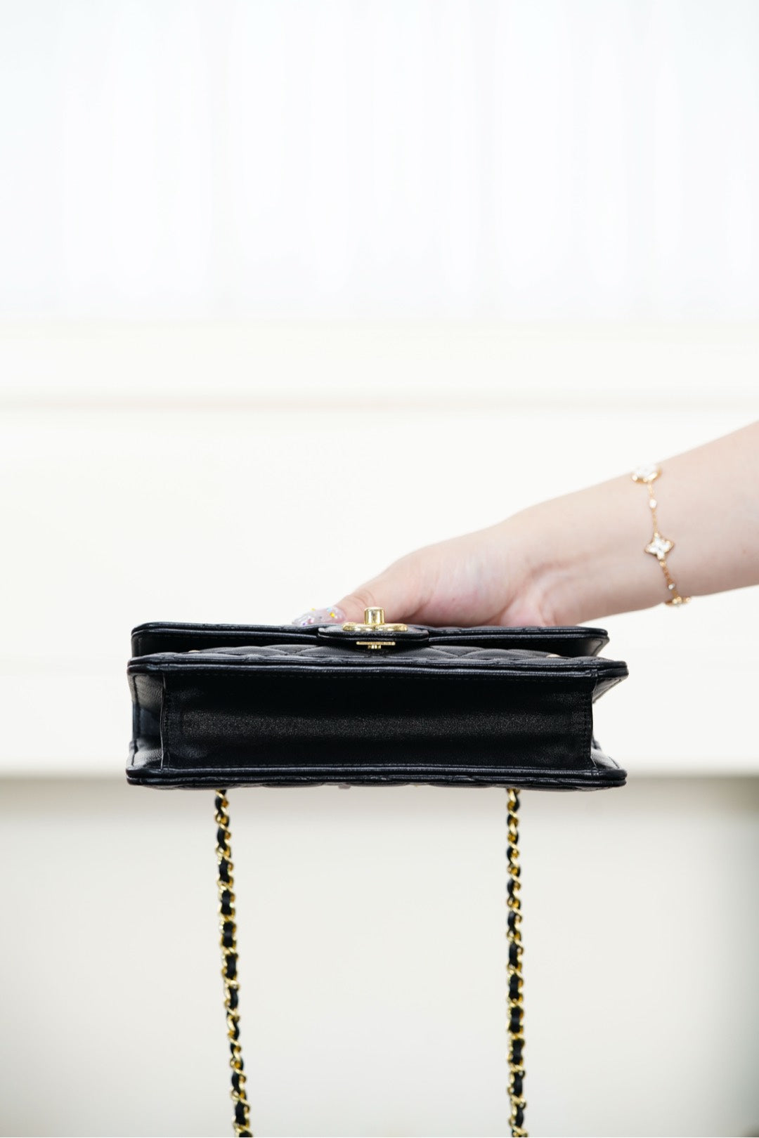 Chanel 25S Top Handle Flap 19 cm in Black Lambskin with Gold Hardware Bag