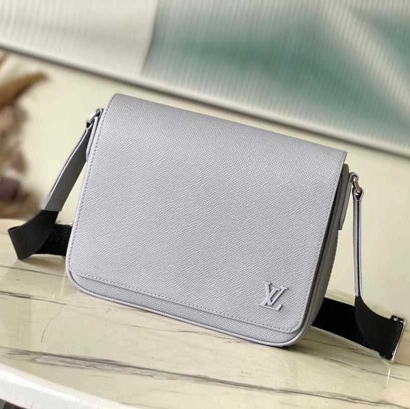Louis Vuitton District PM 26 in Dove Gray Calfskin Bag