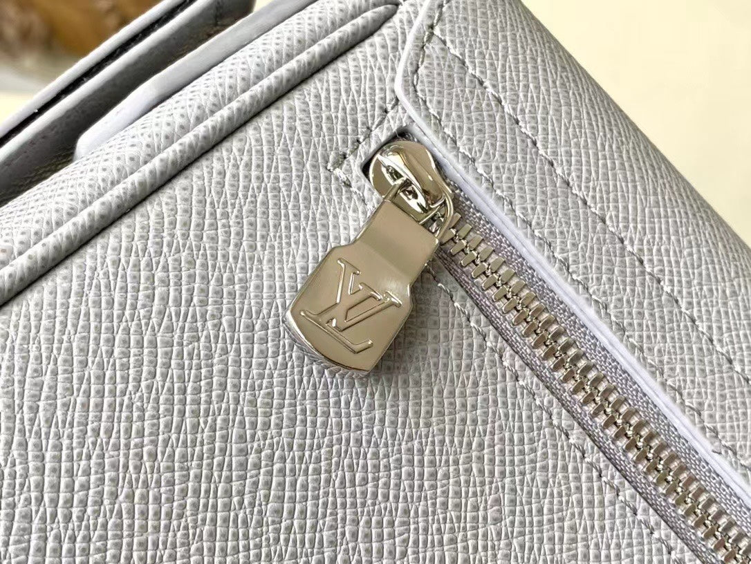 Louis Vuitton District PM 26 in Dove Gray Calfskin Bag