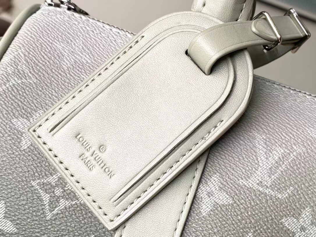 Louis Vuitton Keepall Bandoulière 25 in Gray Monogram Gradient Canvas Bag