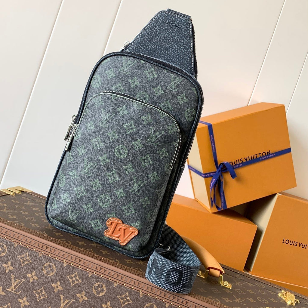 Louis Vuitton Avenue Slingbag 31 in Black Monogram Canvas with Brown Logo Bag