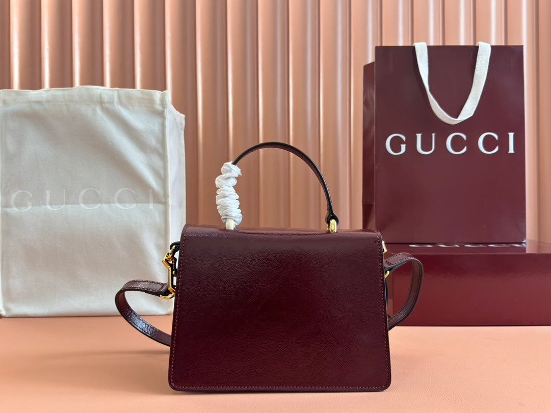 Gucci Dionysus Medium Shoulder Bag 22 in Rosso Ancora Red Glossy Lambskin