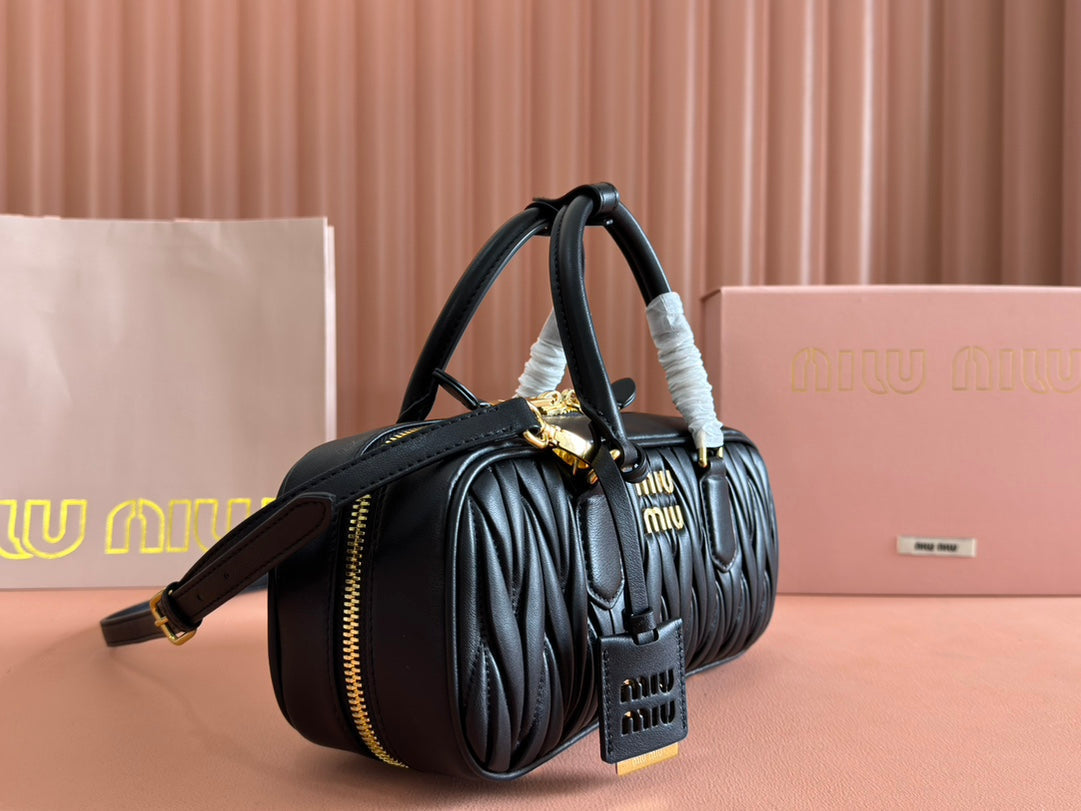 Arcadie Matelassé Bag 27 in Black Calfskin Gold Hardware