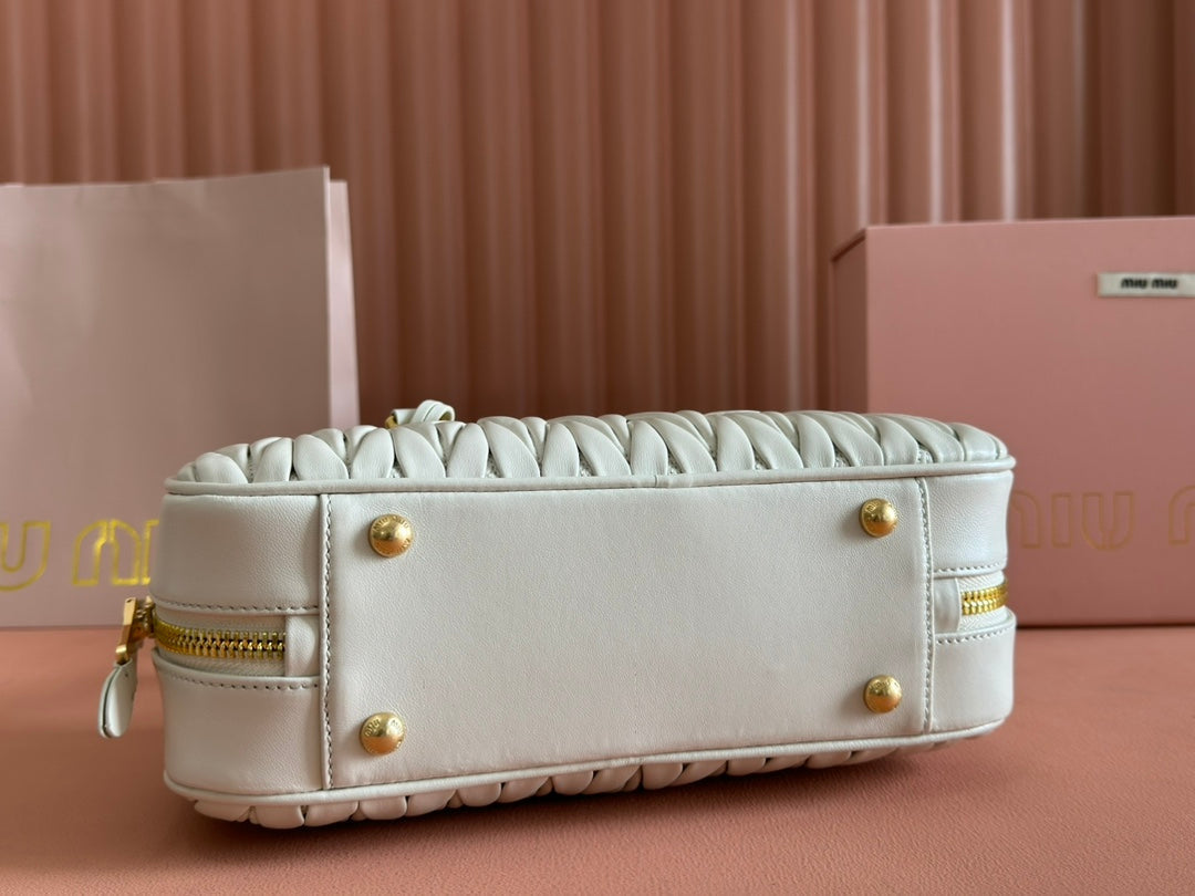 Arcadie Matelassé Bag 27 in White Calfskin Gold Hardware