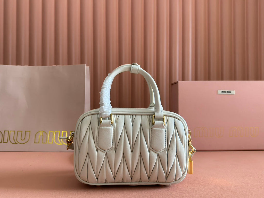 Arcadie Matelassé Bag 19 in White Lambskin Gold Hardware