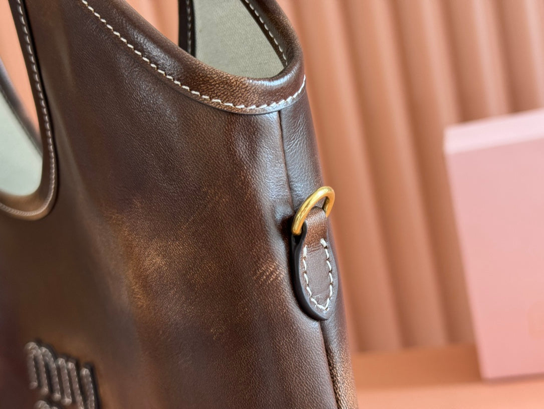 Ivy Tote Bag 60 in Brown Ombre Calfskin